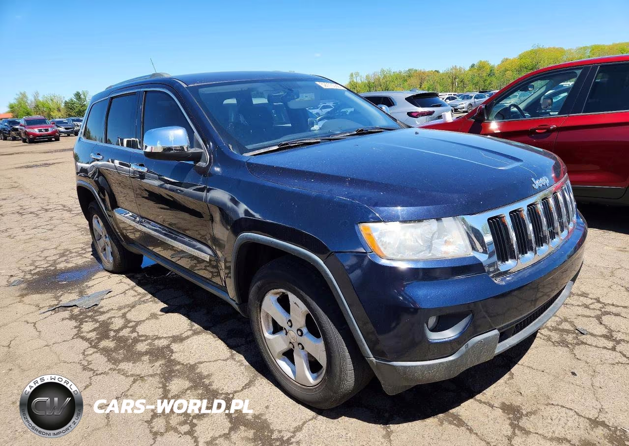 2011 Jeep Grand Cherokee Laredo VIN:1J4RR4GG4BC527414 - 4