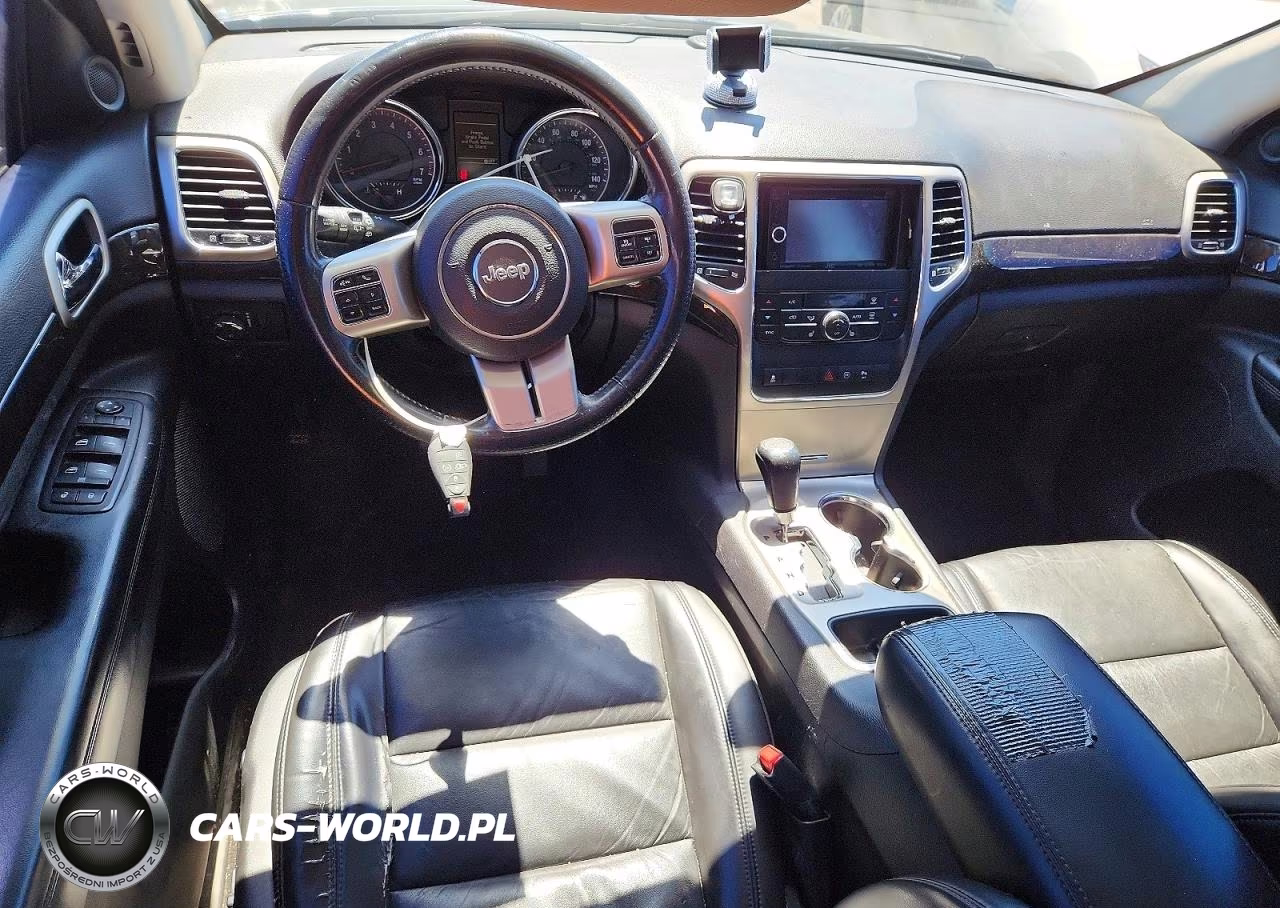 2011 Jeep Grand Cherokee Laredo VIN:1J4RR4GG4BC527414 - 8