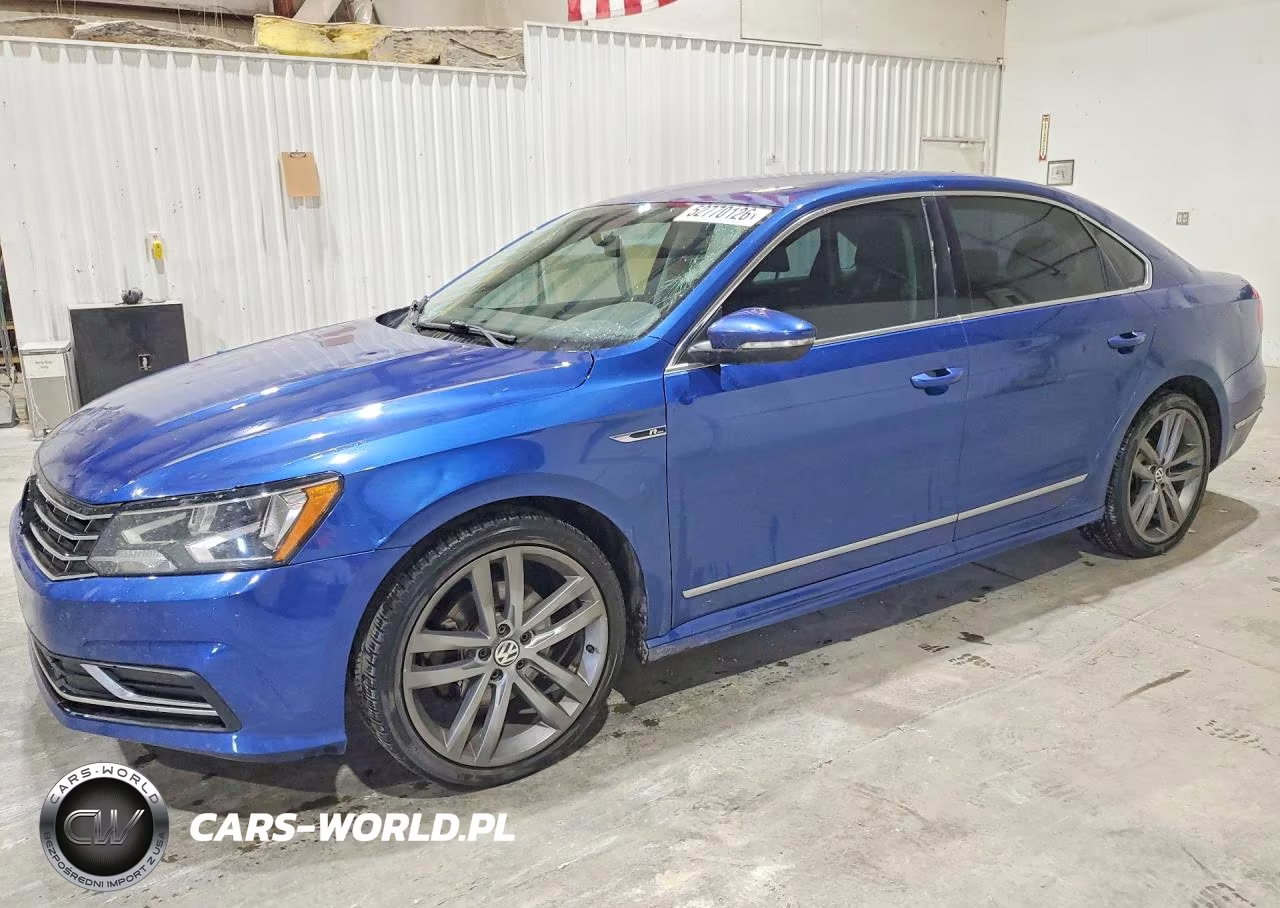 2017 Volkswagen Passat R-Line – zdjęcie 1 z 12