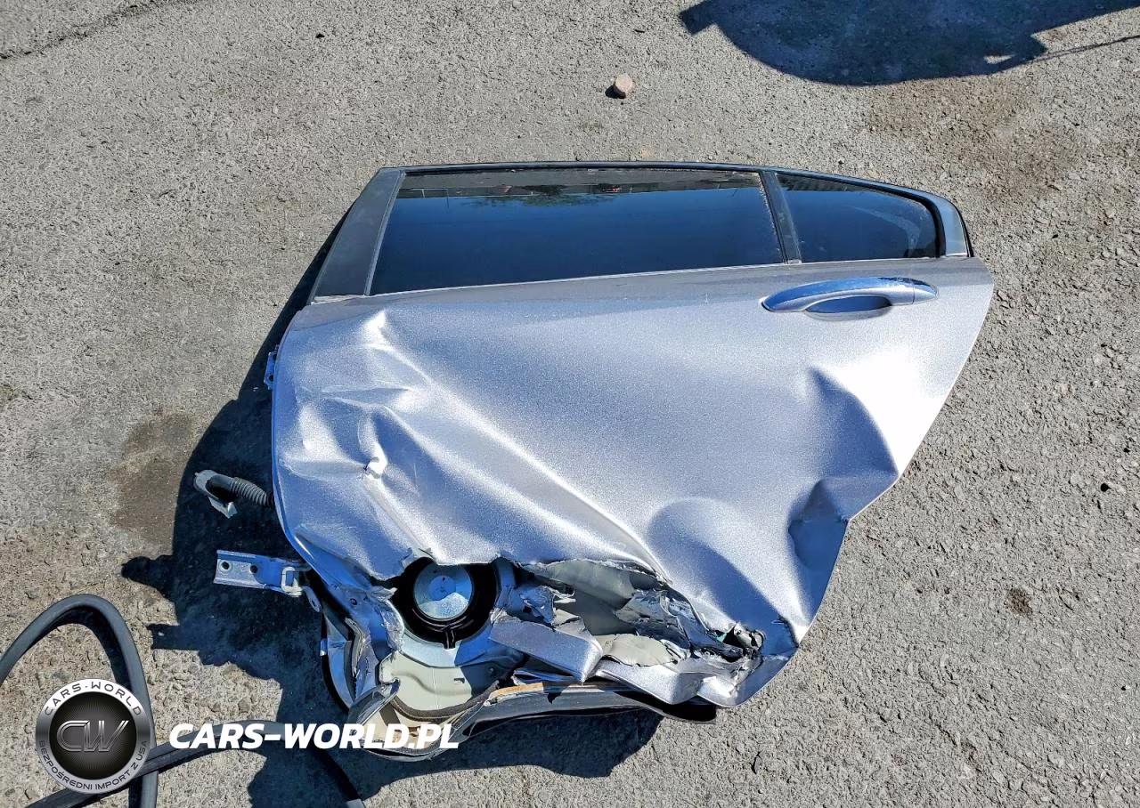 2013 Hyundai Genesis 3.8L VIN:KMHGC4DD3DU226229 - 12
