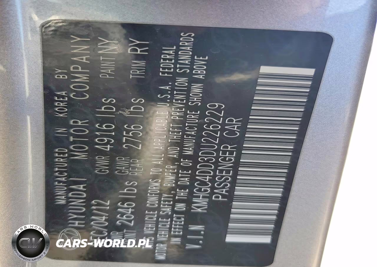 2013 Hyundai Genesis 3.8L VIN:KMHGC4DD3DU226229 - 13