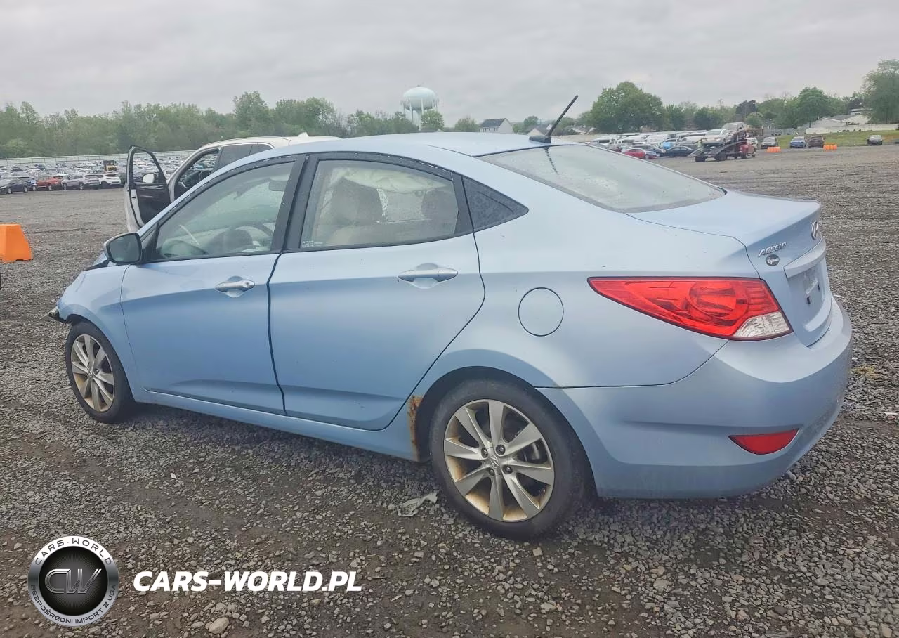 2013 Hyundai Accent Gls VIN:KMHCU4AE4DU489550 - 2