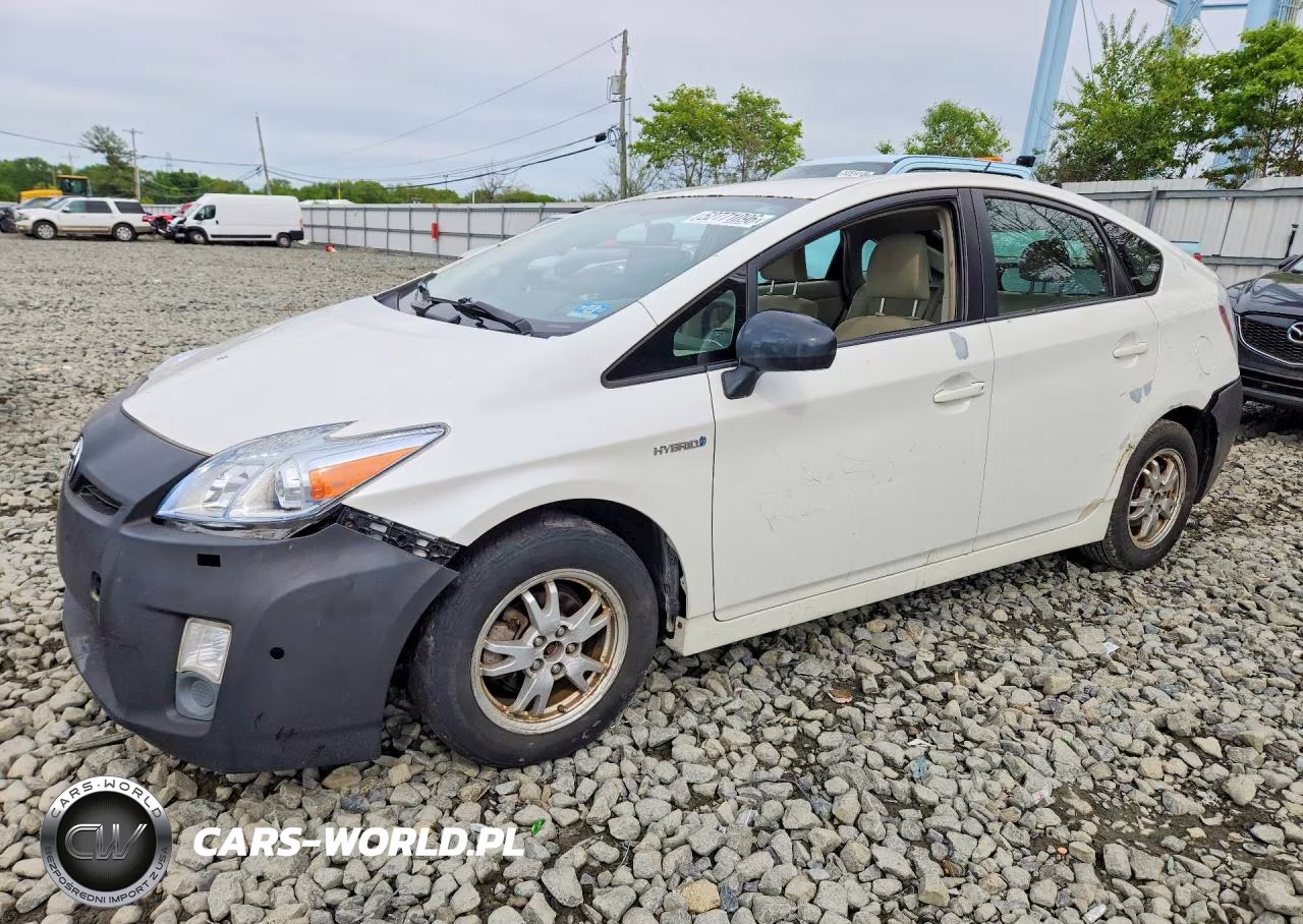 2010 Toyota Prius Iii