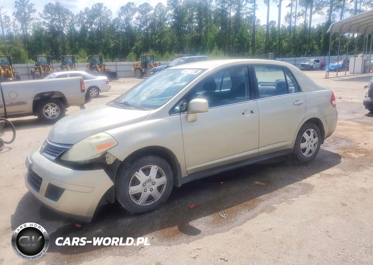 2008 Nissan Versa 1.8 S