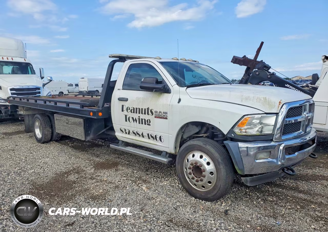 2015 Ram 5500 VIN:3C7WRMDL8FG706622 - 4