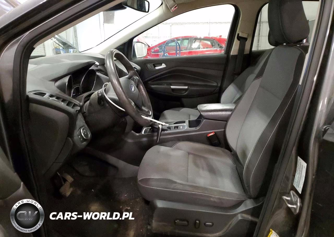 2019 Ford Escape Se VIN:1FMCU9GD0KUB04235 - 7