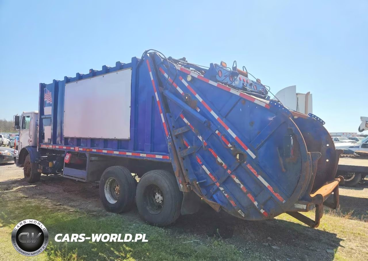 2011 Mack 600 Mru600 VIN:1M2AV02C8BM008450 - 3
