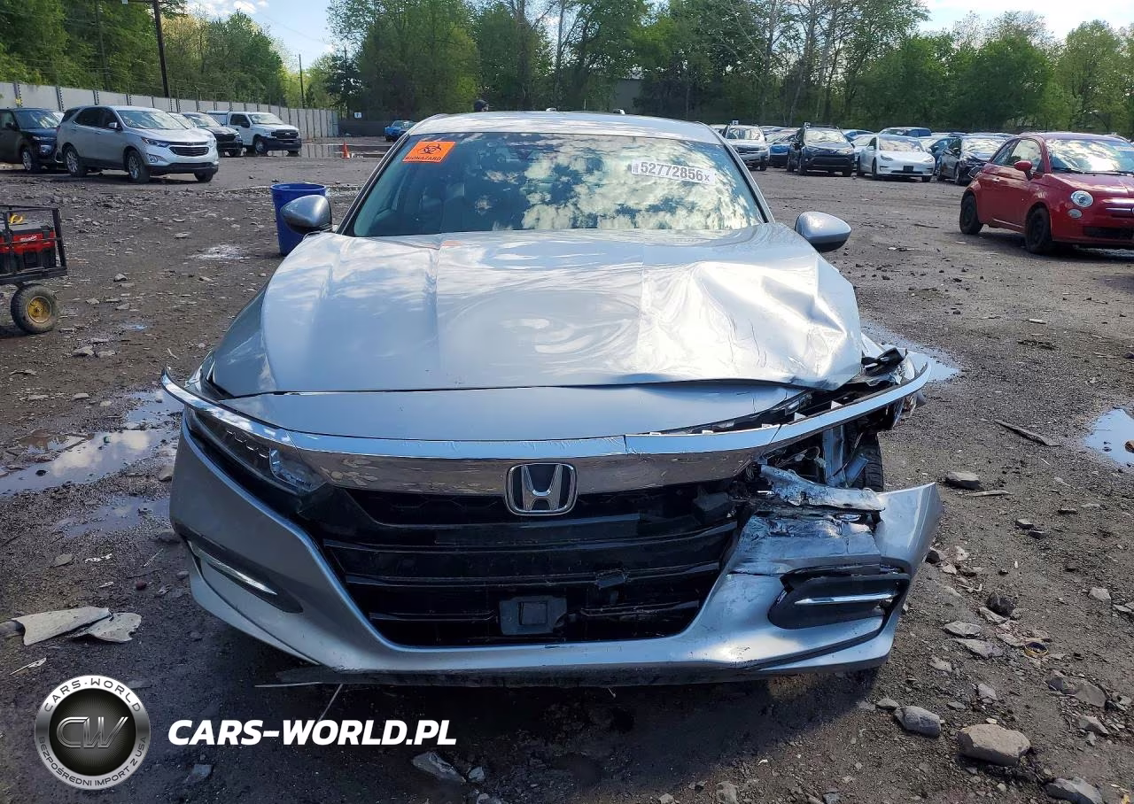 2018 Honda Accord Hybrid VIN:1HGCV3F15JA011105 - 5