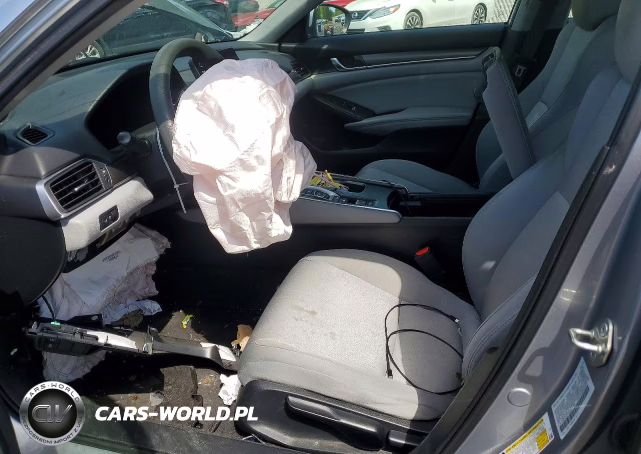 2018 Honda Accord Hybrid VIN:1HGCV3F15JA011105 - 7