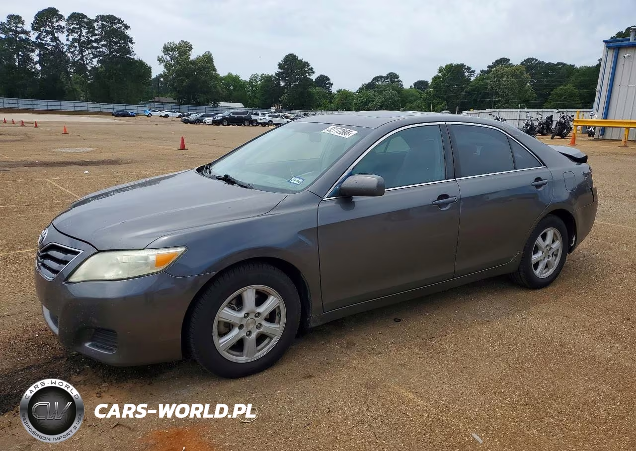 2010 Toyota Camry Le