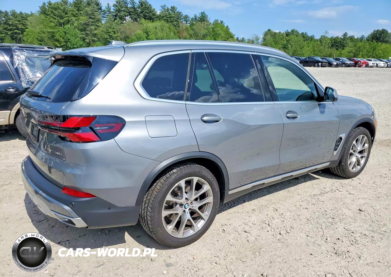 2024 BMW X5 xDrive40I VIN:5UX23EU04R9S60142 - 3