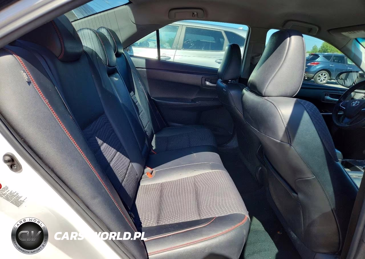 2015 Toyota Camry Se VIN:4T1BF1FK0FU011048 - 10