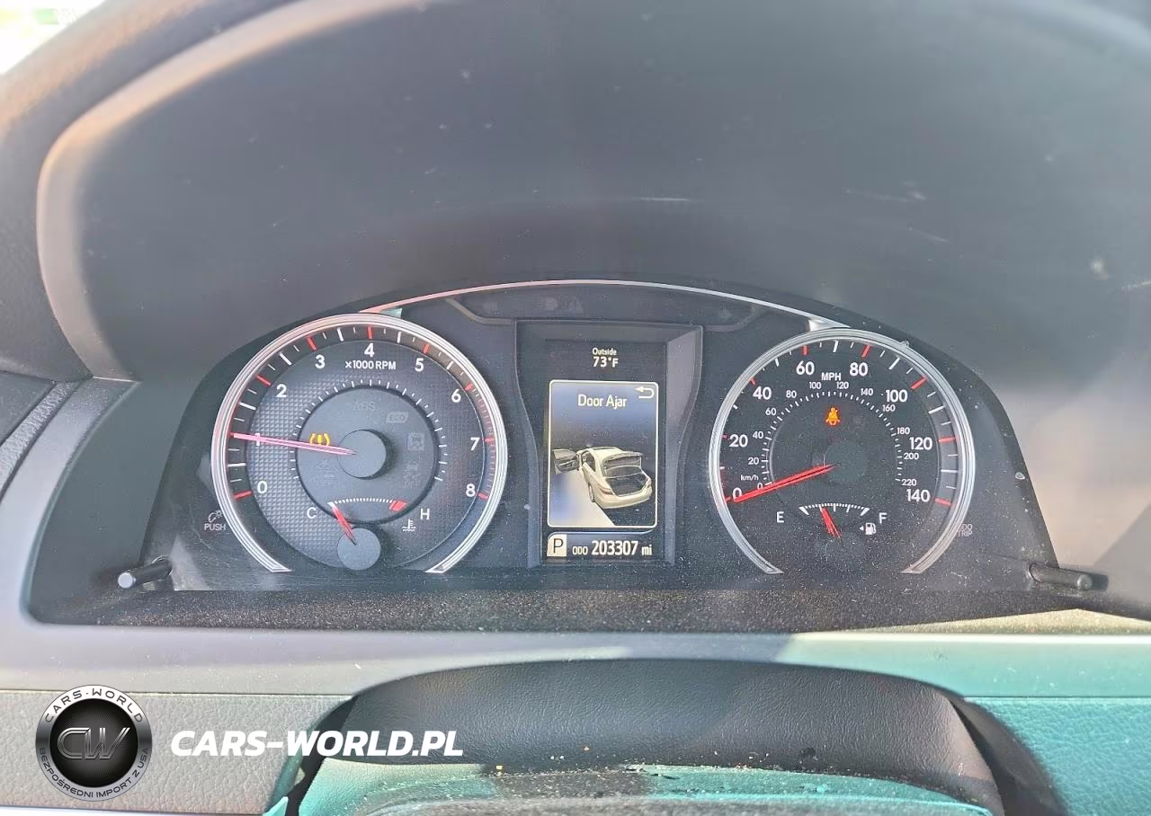 2015 Toyota Camry Se VIN:4T1BF1FK0FU011048 - 9