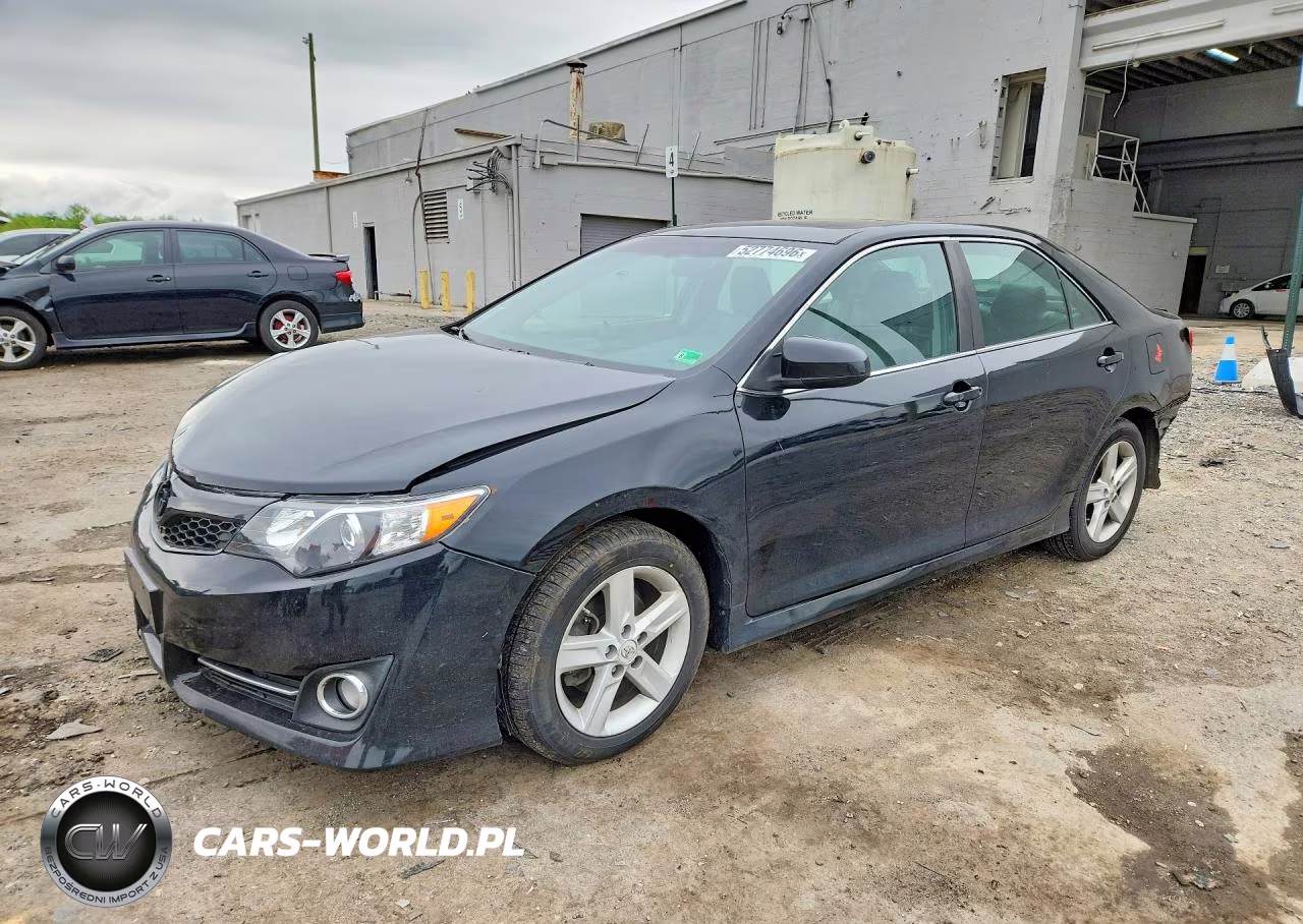 2012 Toyota Camry Se – zdjęcie 1 z 12