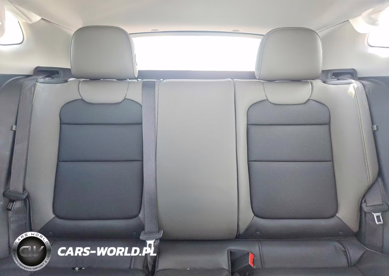 2025 Chevrolet Trax Activ VIN:KL77LKEPXSC332310 - 10