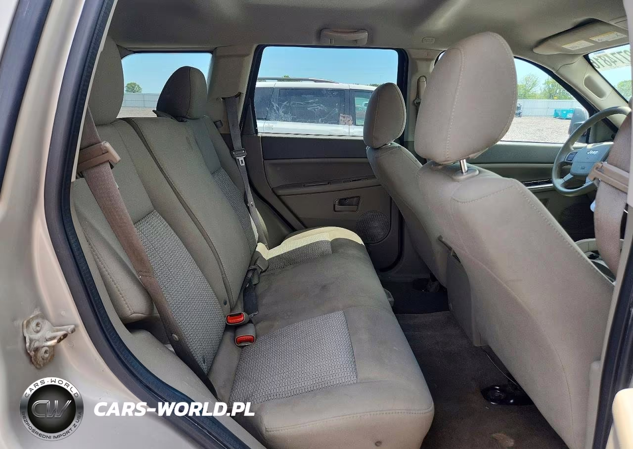 2007 Jeep Grand Cherokee Laredo VIN:1J8GR48K97C521303 - 11