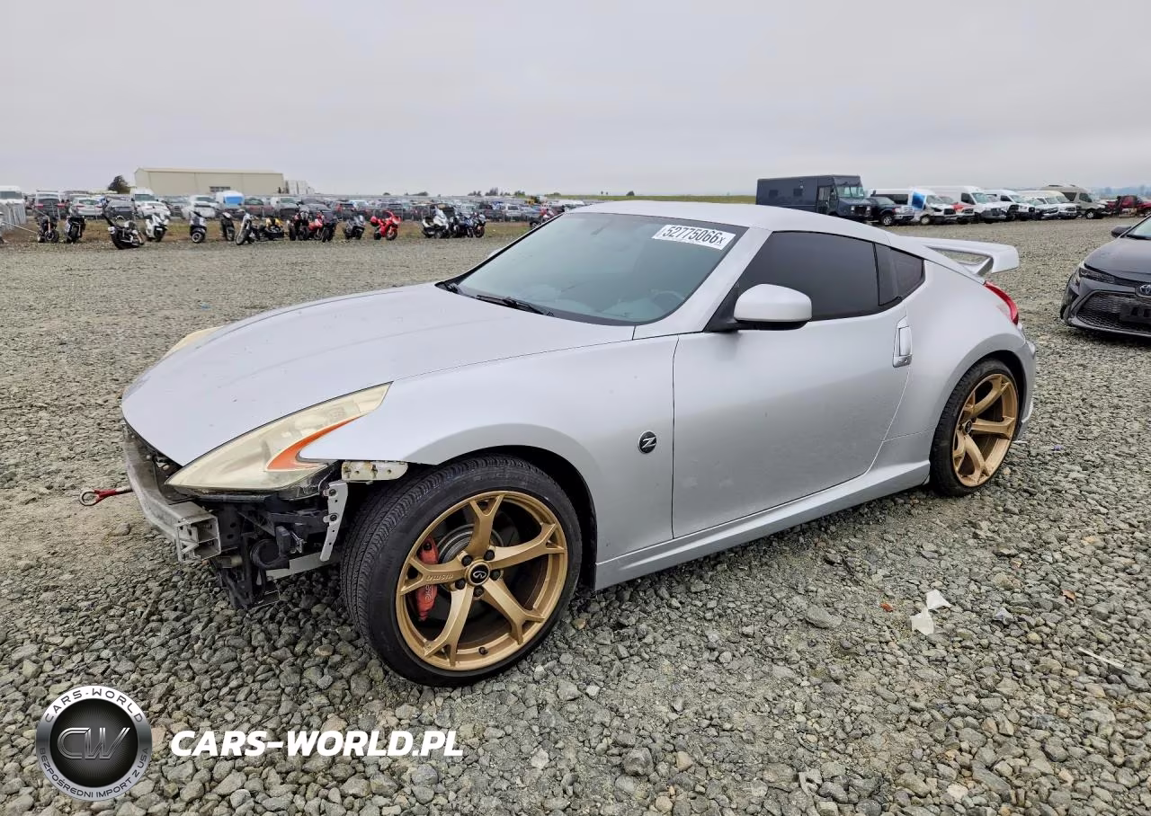 2012 Nissan 370Z Base