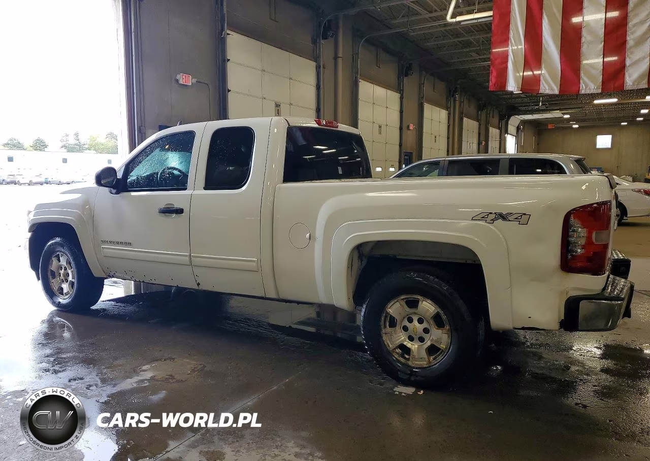 2013 Chevrolet Silverado K1500 Lt VIN:1GCRKSE73DZ263507 - 2