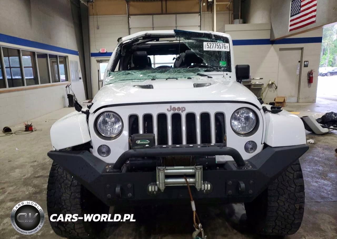 2016 Jeep Wrangler Unlimited Sahara VIN:1C4BJWEG7GL253629 - 5