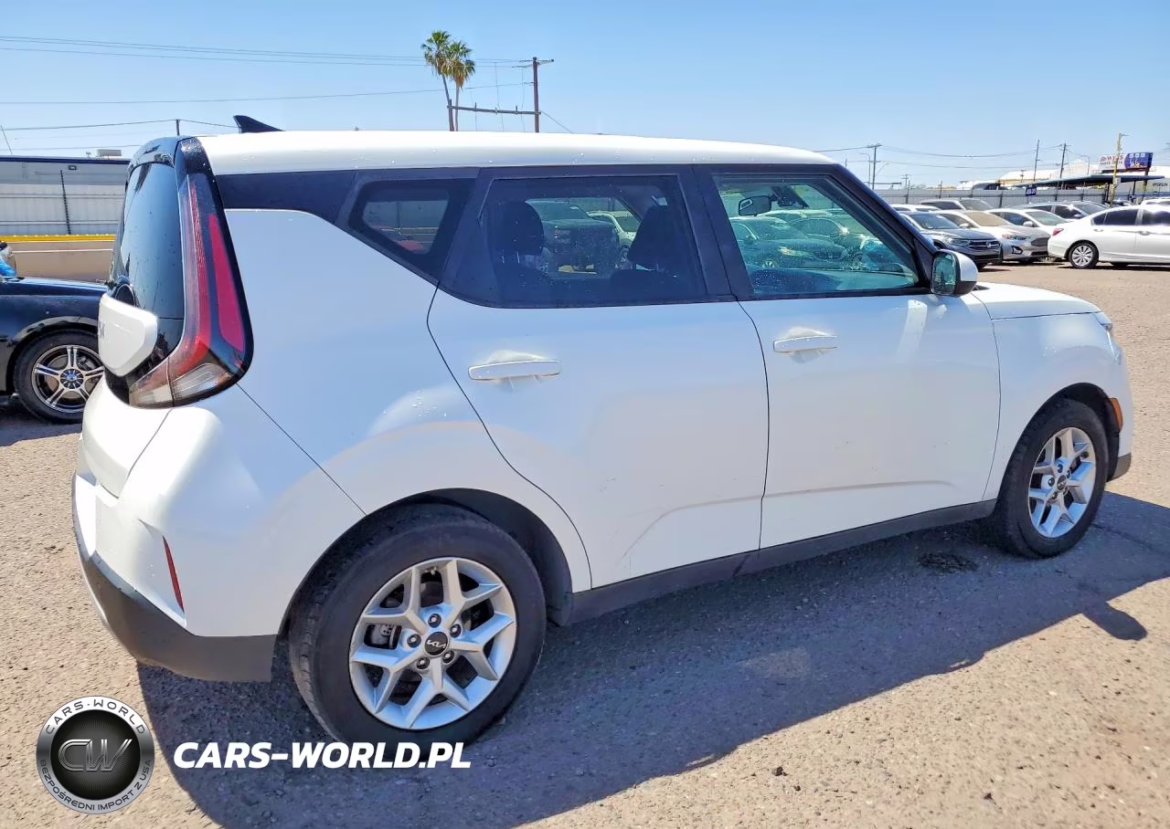 2023 Kia Soul Lx VIN:KNDJ23AU7P7877409 - 3