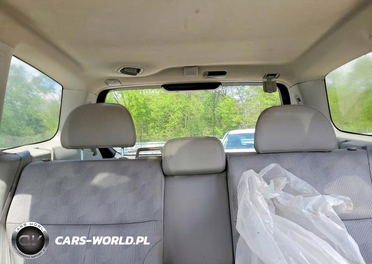 2009 Subaru Forester 2.5X Premium VIN:JF2SH63639H733826 - 10