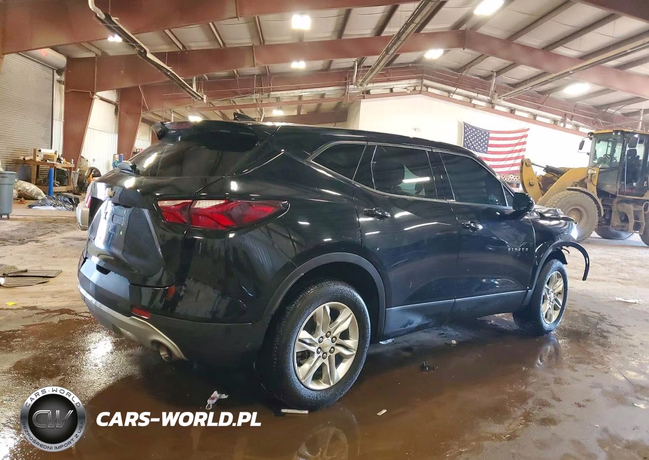 2021 Chevrolet Blazer 2Lt VIN:3GNKBCR41MS512477 - 3