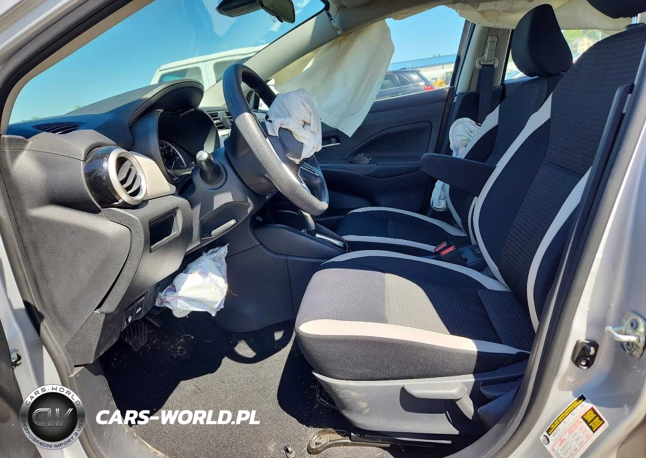 2020 Nissan Versa Sv VIN:3N1CN8EV3LL811030 - 7