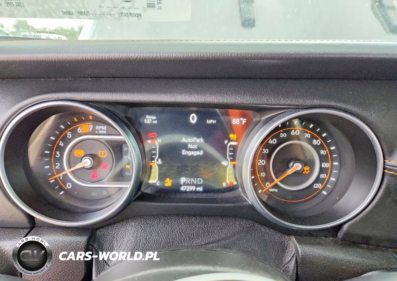 2021 Jeep Wrangler Unlimited Sahara VIN:1C4HJXEN6MW836802 - 9