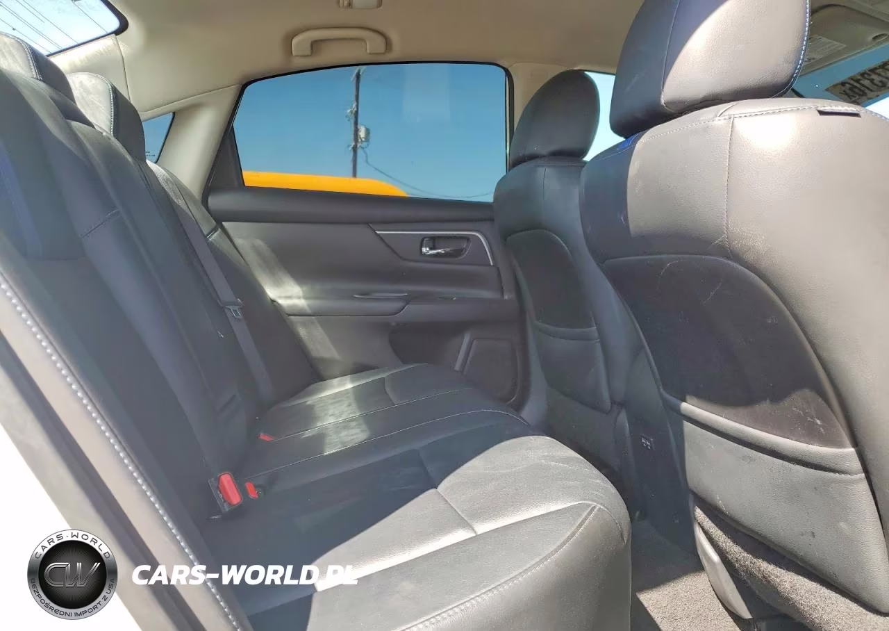 2018 Nissan Altima 2.5 S VIN:1N4AL3AP1JC289212 - 10