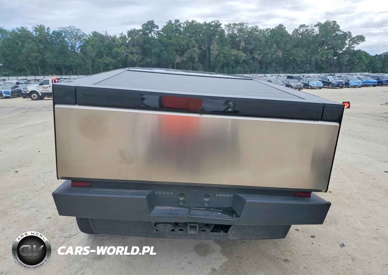2024 Tesla Cybertruck VIN:7G2CEHED0RA027880 - 6
