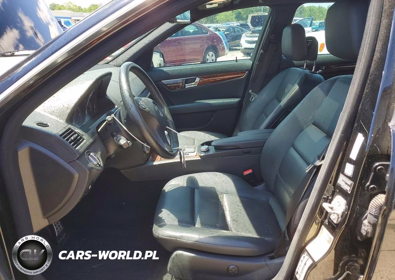 2010 Mercedes-Benz C 300 4Matic VIN:WDDGF8BB7AF446595 - 7