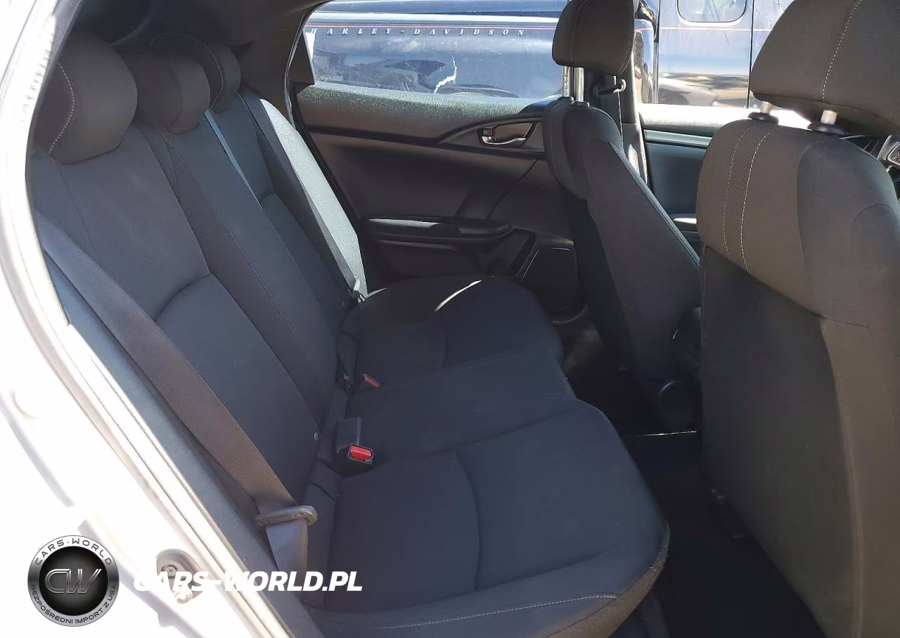 2018 Honda Civic Sport VIN:SHHFK7H43JU226216 - 10