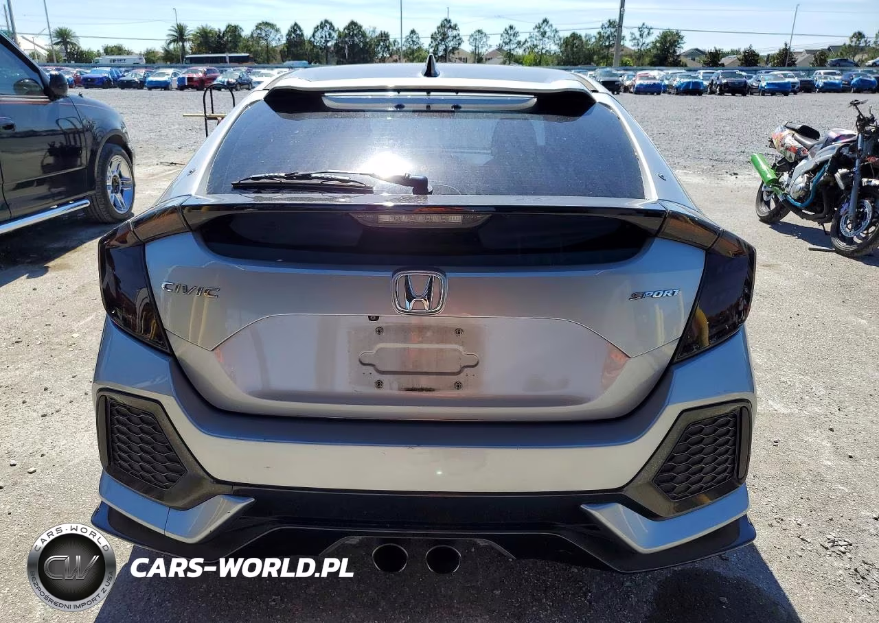 2018 Honda Civic Sport VIN:SHHFK7H43JU226216 - 6