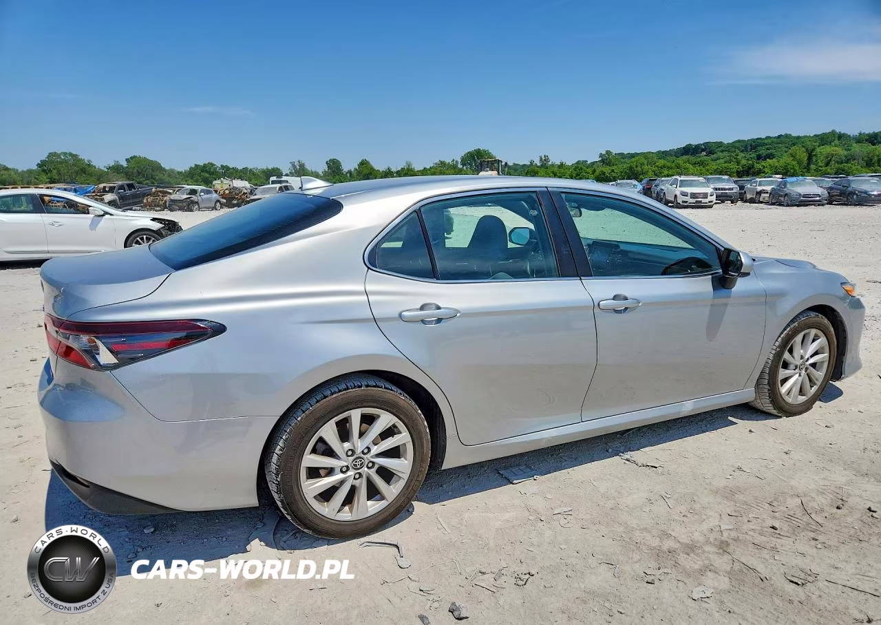 2023 Toyota Camry Le VIN:4T1C11AK9PU143012 - 3