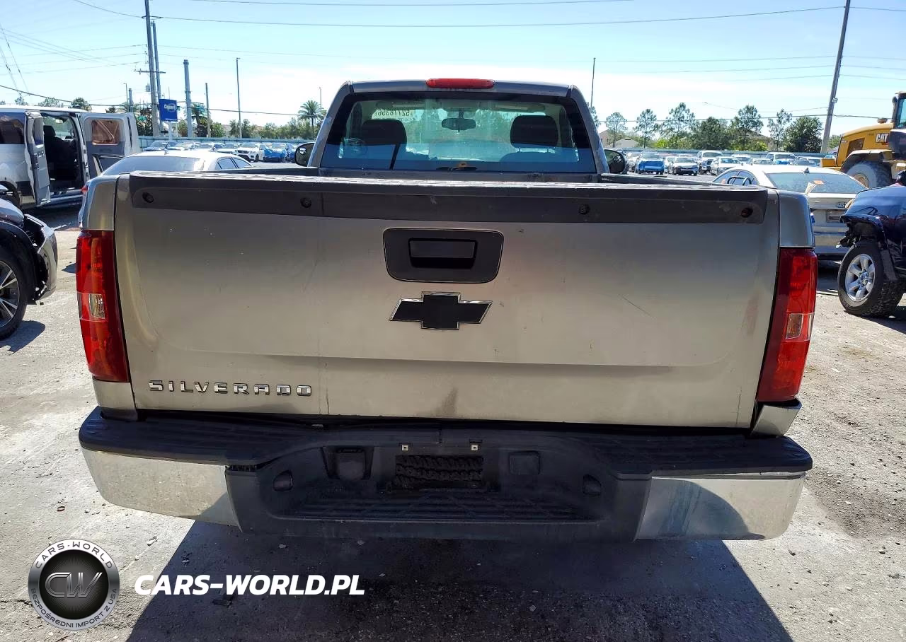2007 Chevrolet Silverado C1500 Classic VIN:1GCEC14X17Z639584 - 6