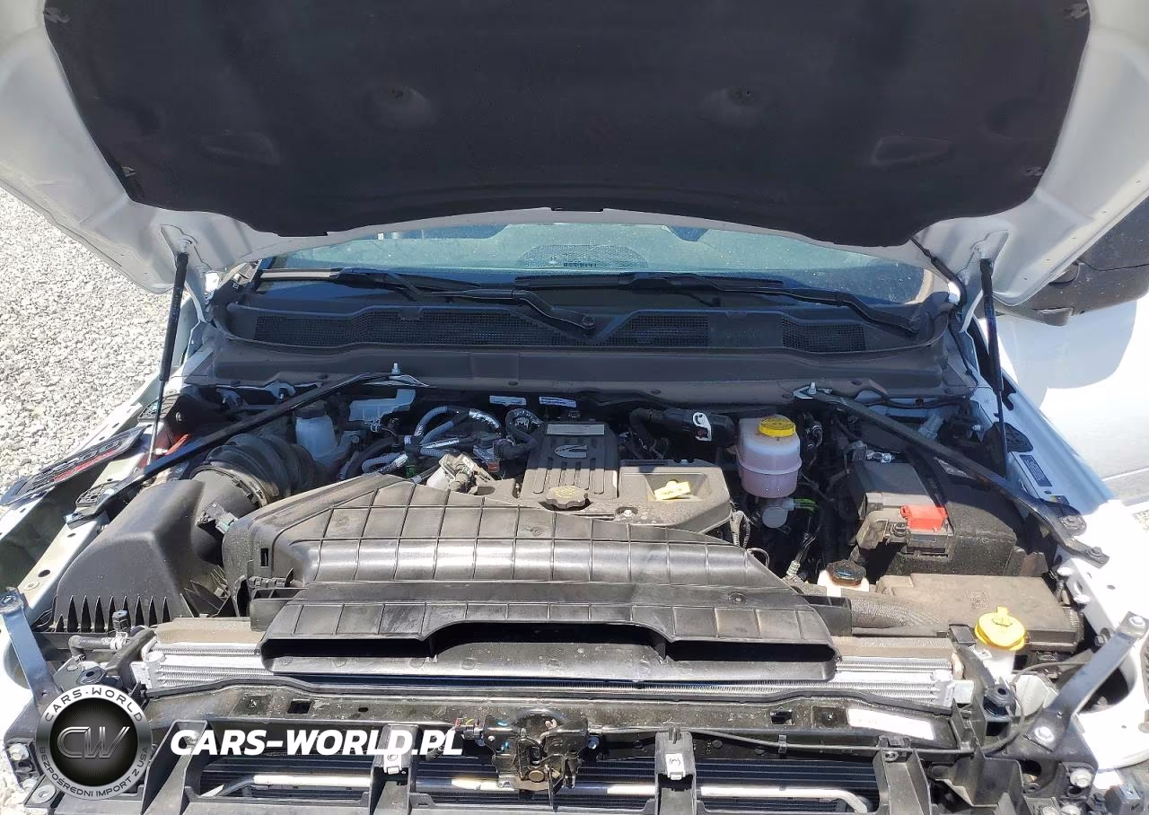 2026 Ram 2500 Tradesman VIN:3C63R5HL9TG205550 - 12