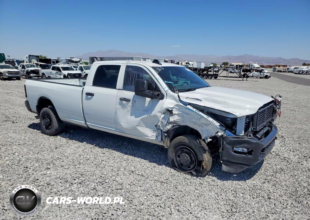 2026 Ram 2500 Tradesman VIN:3C63R5HL9TG205550 - 4