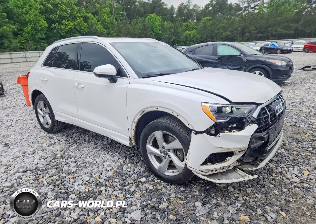 2020 Audi Q3 Premium VIN:WA1AECF33L1077141 - 4