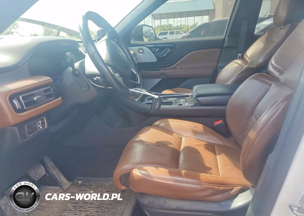 2020 Lincoln Aviator Reserve VIN:5LM5J7XC1LGL22856 - 7