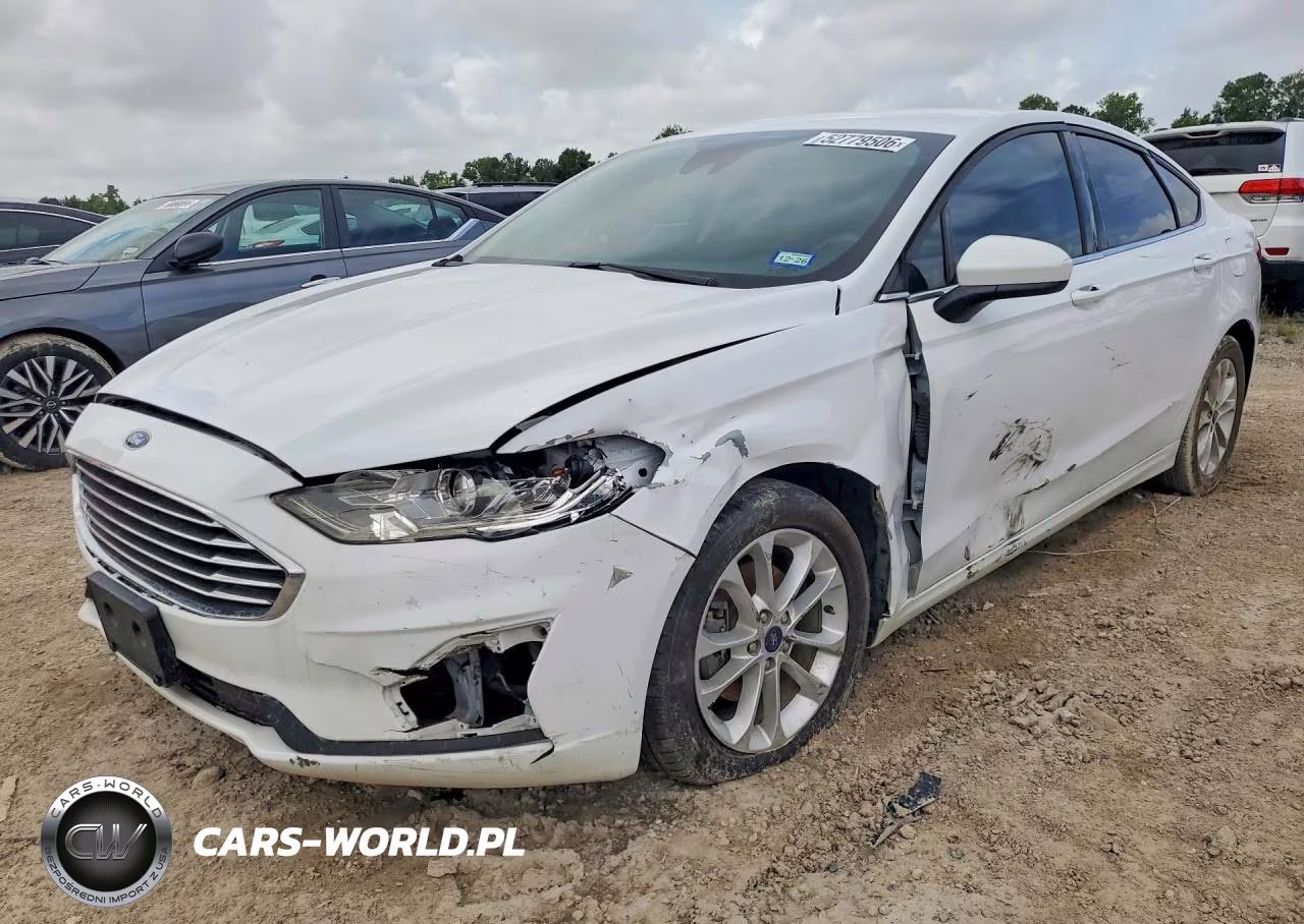 2020 Ford Fusion Se – zdjęcie 1 z 12