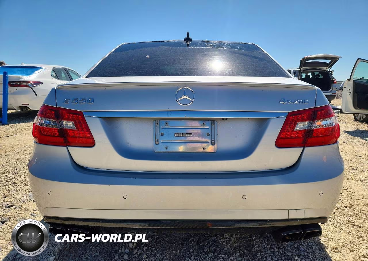 2011 Mercedes-Benz E 550 4Matic VIN:WDDHF9AB6BA424596 - 6
