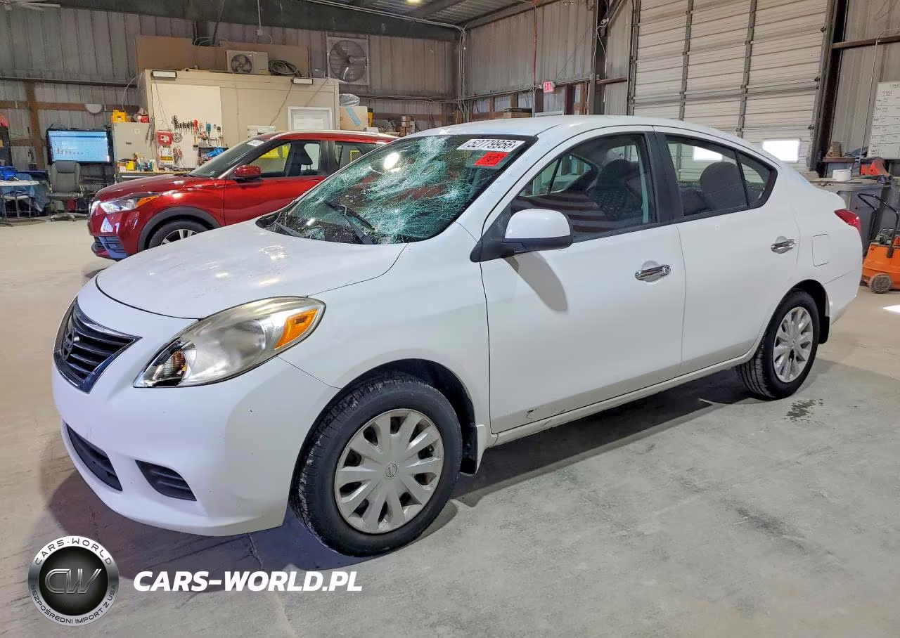 2012 Nissan Versa 1.6 S