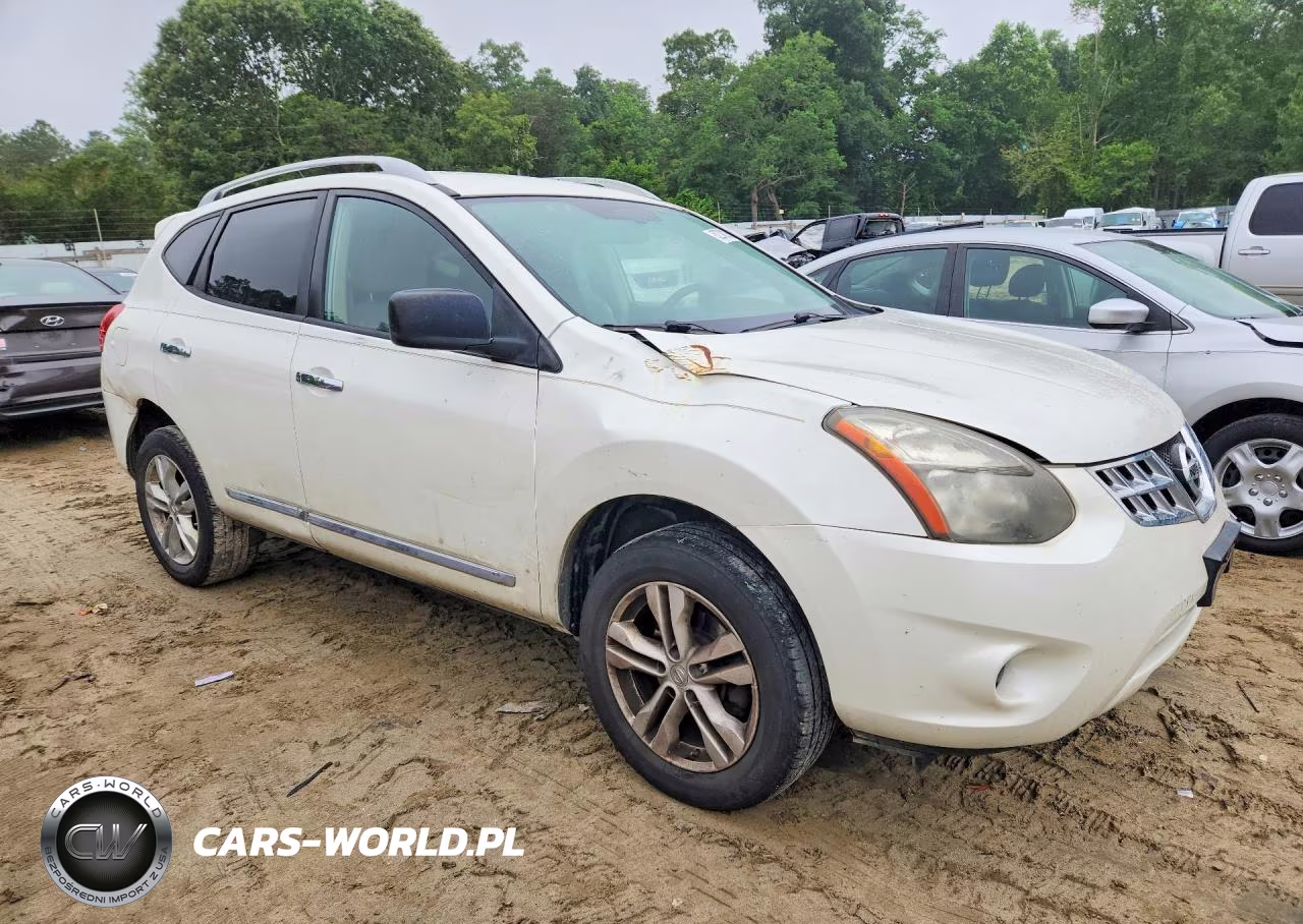 2015 Nissan Rogue Select S VIN:JN8AS5MVXFW250650 - 4