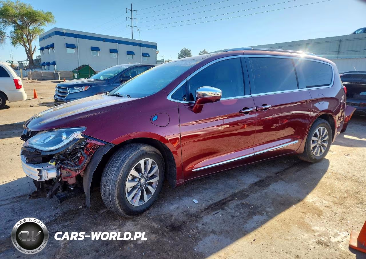 2020 Chrysler Pacifica Hybrid Limited