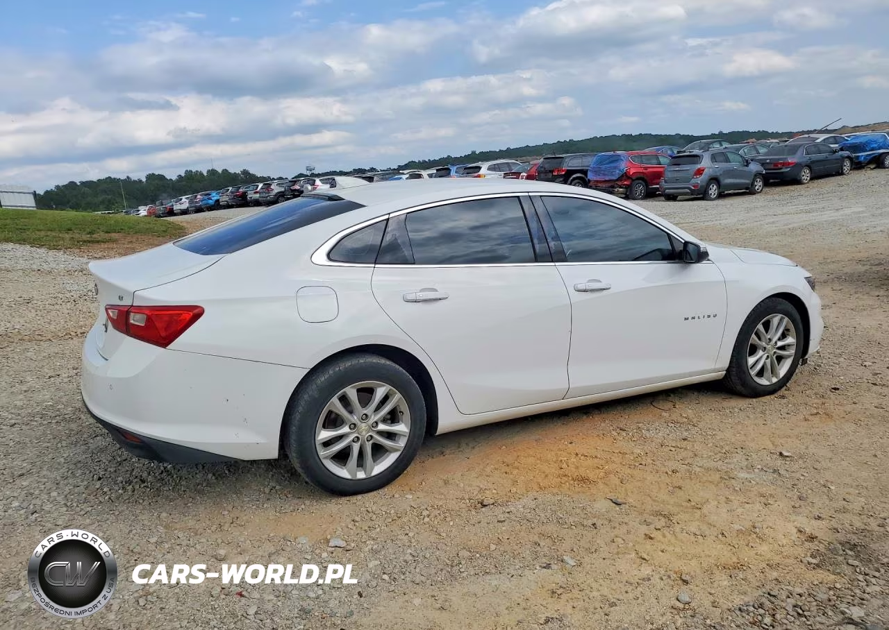 2018 Chevrolet Malibu Lt VIN:1G1ZD5ST0JF260423 - 3