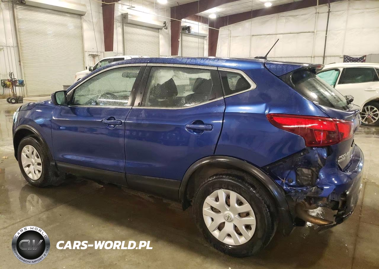 2017 Nissan Rogue Sport S VIN:JN1BJ1CR7HW106527 - 2