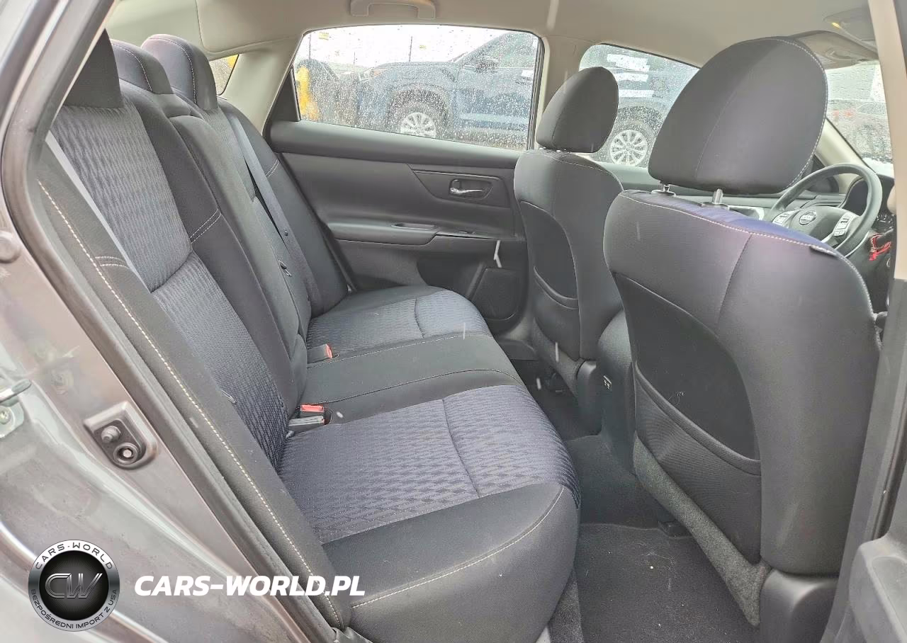 2018 Nissan Altima 2.5 S VIN:1N4AL3AP3JC293648 - 10