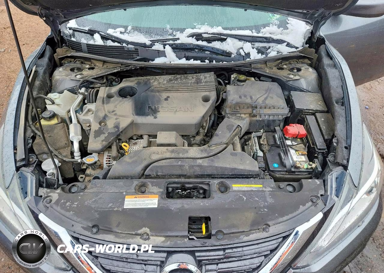 2018 Nissan Altima 2.5 S VIN:1N4AL3AP3JC293648 - 11