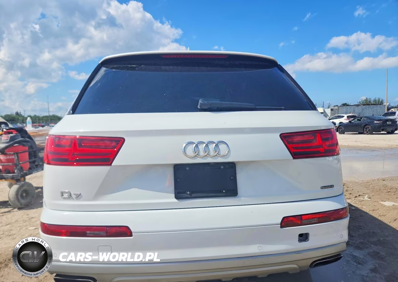 2017 Audi Q7 Premium VIN:WA1AHAF79HD042690 - 6