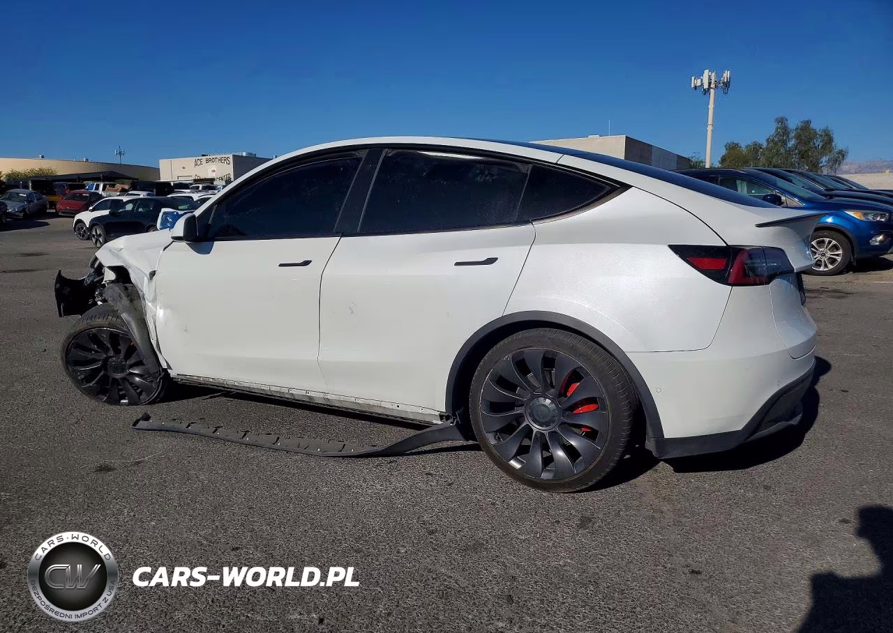 2020 Tesla Model Y VIN:5YJYGDEF1LF011923 - 2